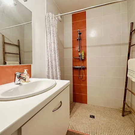 Recent Quartier Des Nouettes Avec Parking * Les Sables-dʼOlonne